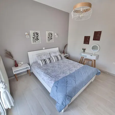 Apartamento Our Home-fully Renovated And By The Sea Nikiti (Sithonia)