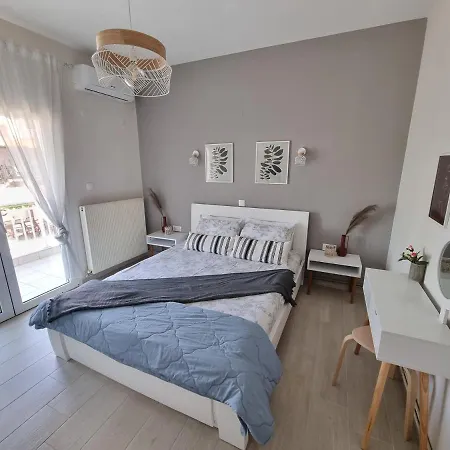 Our Home-fully Renovated And By The Sea Nikiti (Sithonia)