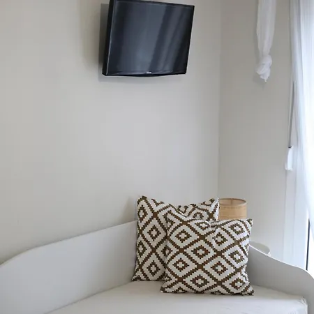 Our Home-fully Renovated And By The Sea Nikiti (Sithonia)