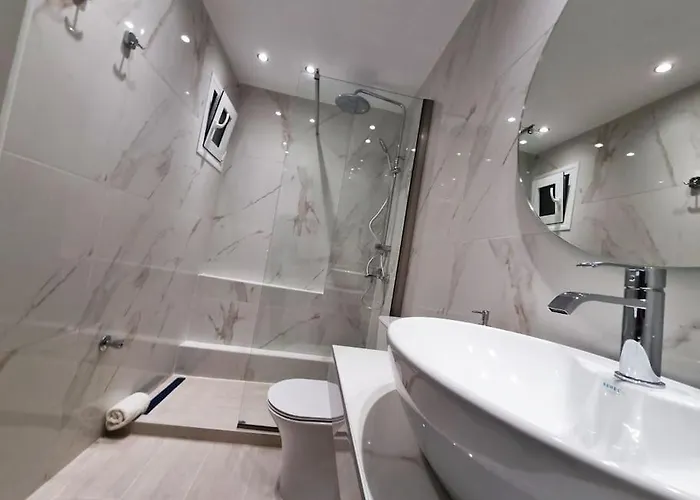 Our Home-fully Renovated And By The Sea Никити