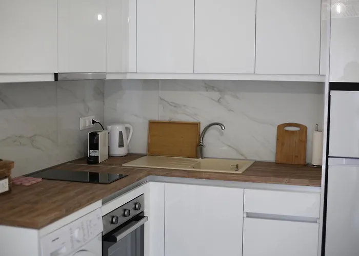 Our Home-fully Renovated And By The Sea