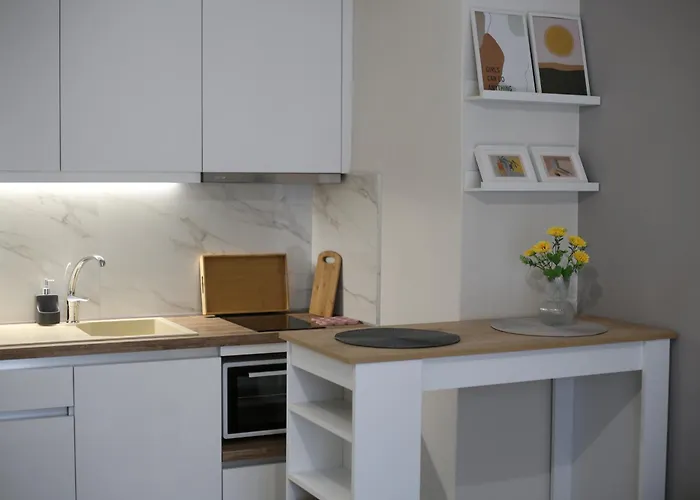 Our Home-fully Renovated And By The Sea Никити