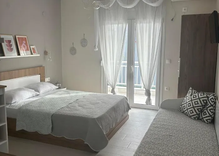 Lejlighed Our Home-fully Renovated And By The Sea *