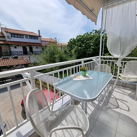 Daire Our Home-fully Renovated And By The Sea Nikiti (Sithonia)